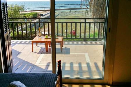 Larnaka Beach House 3 מראה חיצוני תמונה
